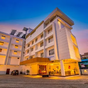 Hotel Seven Lights Kochi